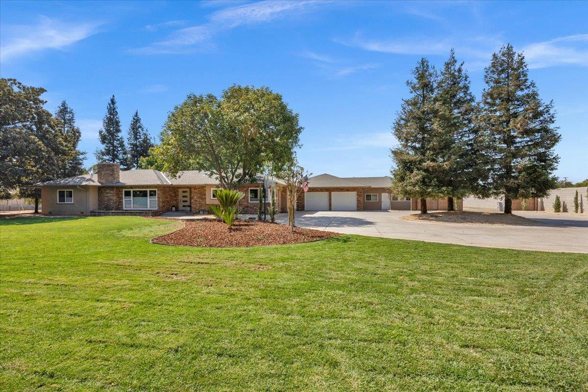 4481 N Palm Avenue, Fresno, CA, 93704