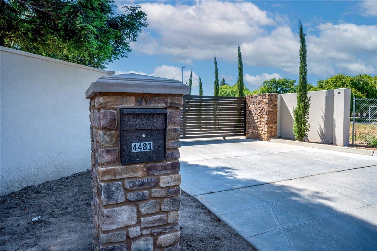 4481 N Palm Avenue, Fresno, CA, 93704