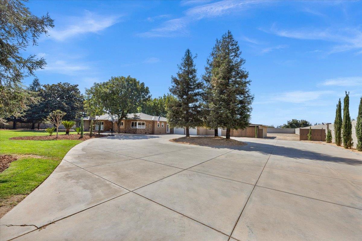 4481 N Palm Avenue, Fresno, CA, 93704