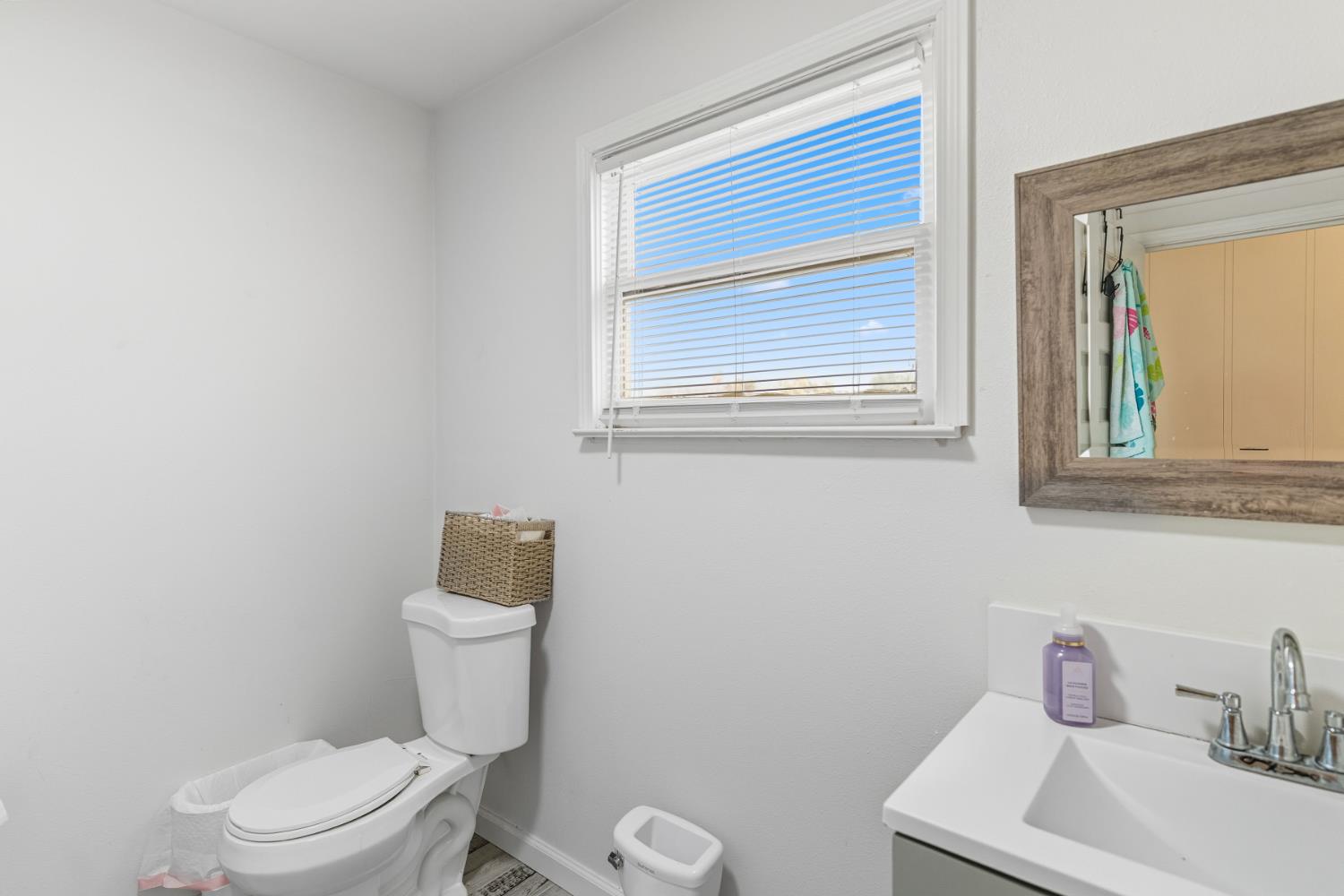 5938 S Cherry Avenue, Fresno, CA, 93706