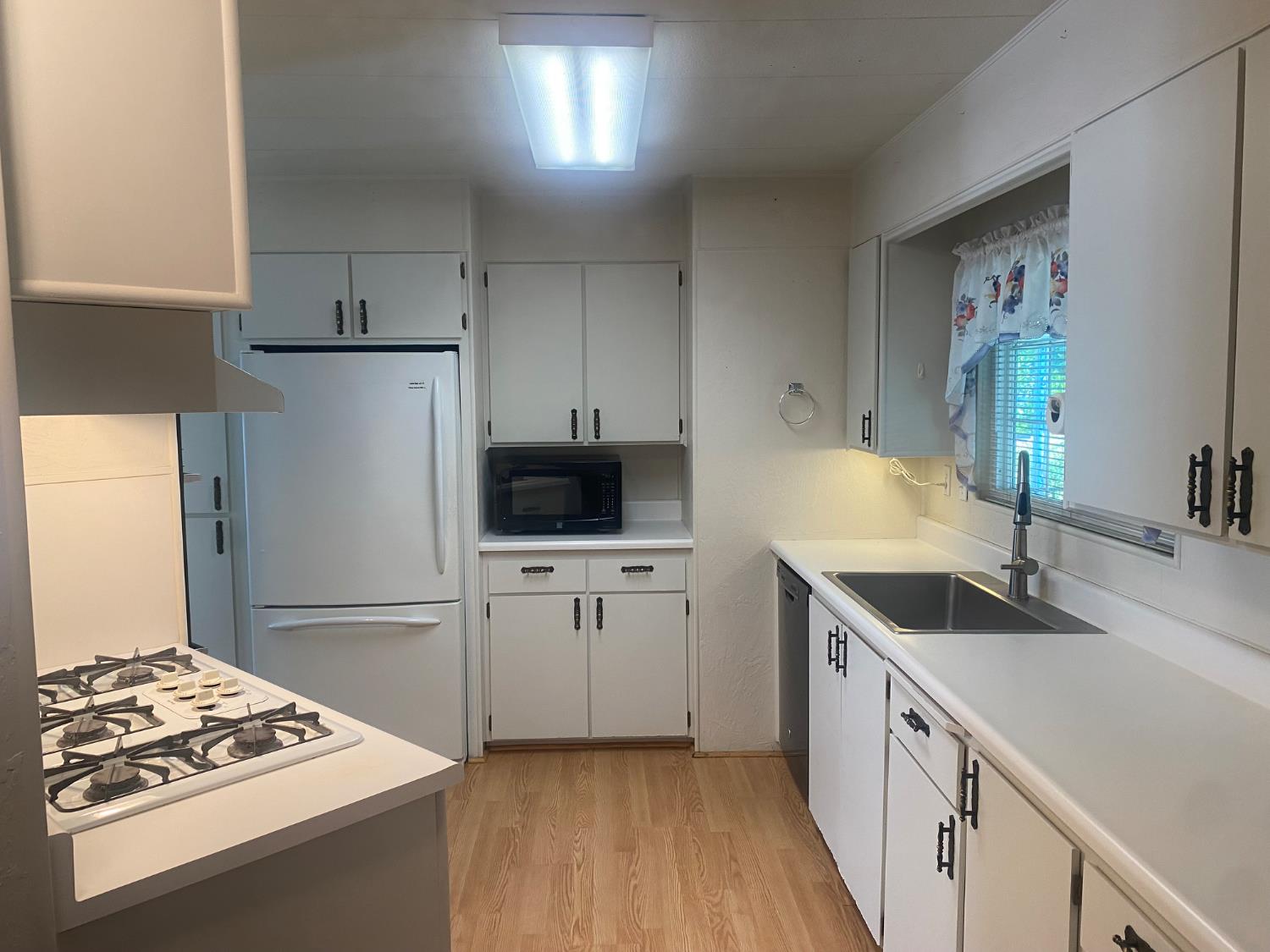 2706 W Ashlan Avenue UNIT&nbsp;94, Fresno, CA, 93705