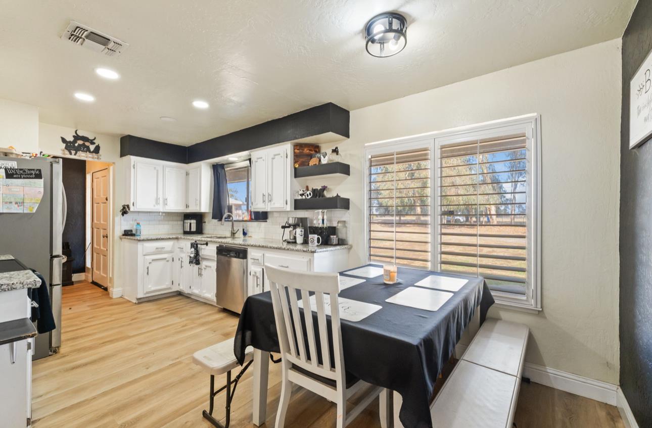 8289 E Mckinley Avenue, Fresno, CA, 93737