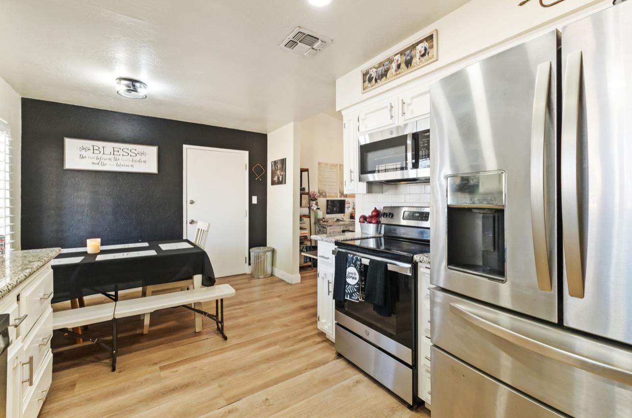 8289 E Mckinley Avenue, Fresno, CA, 93737