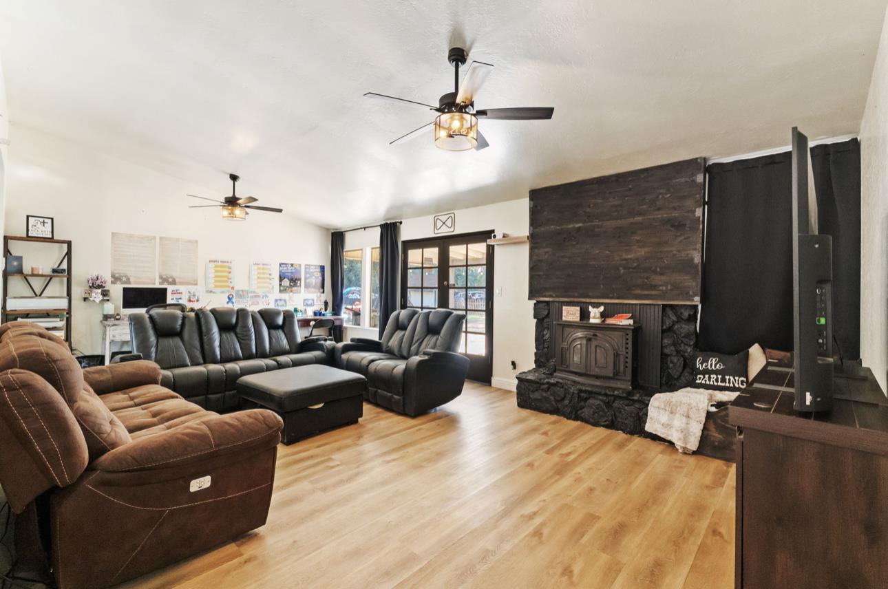 8289 E Mckinley Avenue, Fresno, CA, 93737