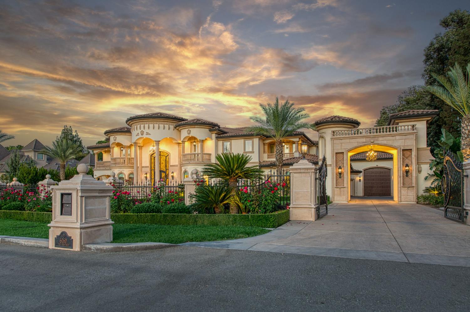 6060 N Van Ness Boulevard, Fresno, CA, 93711