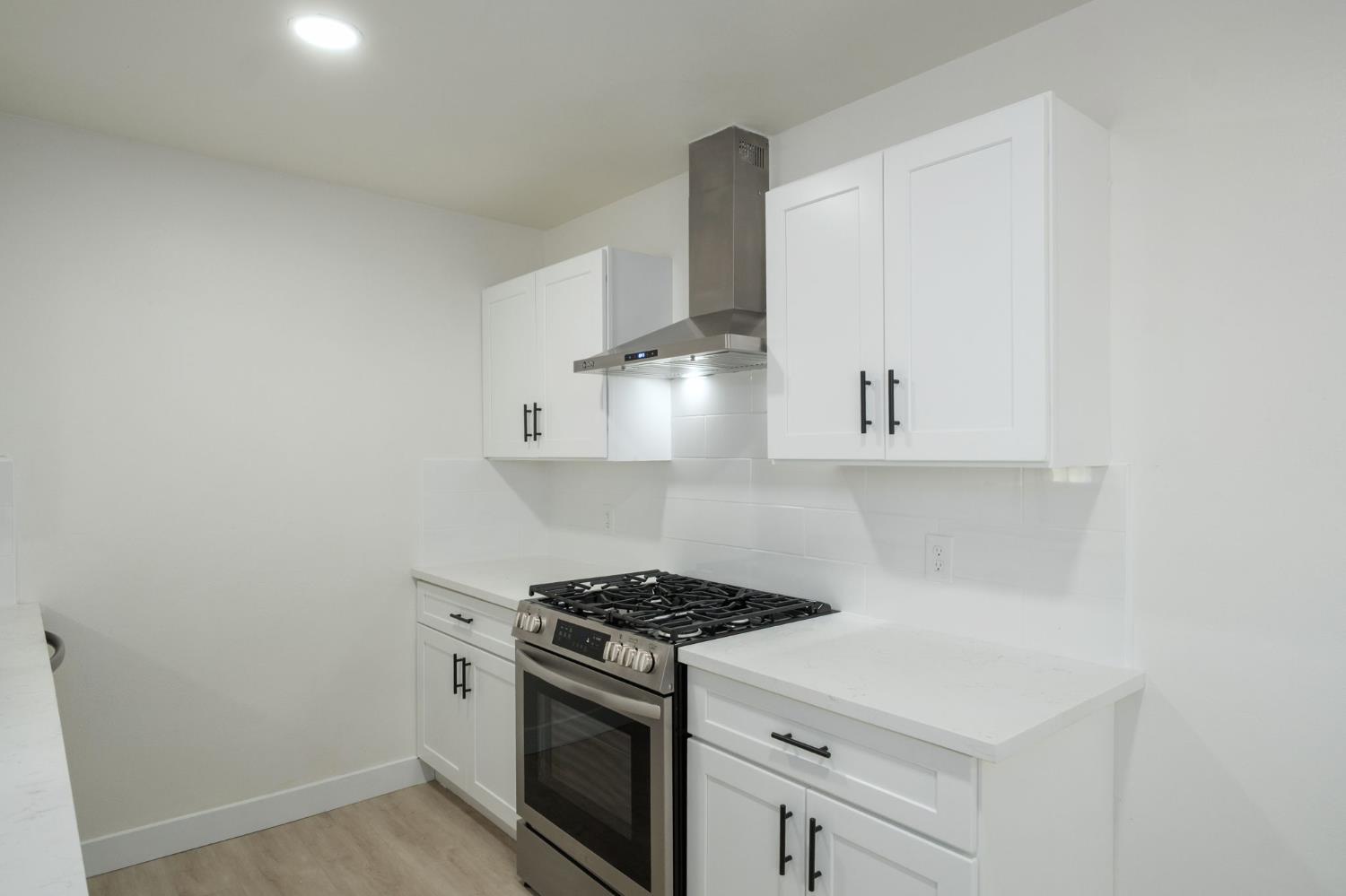 4261 N Holt Avenue, Fresno, CA, 93705