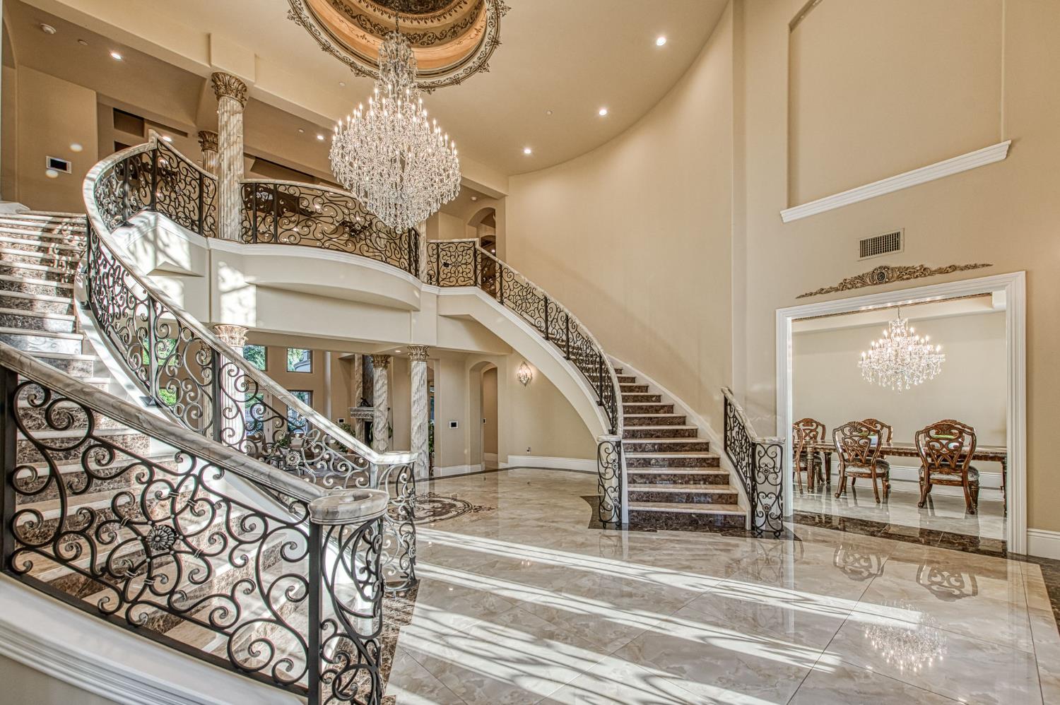 6060 N Van Ness Boulevard, Fresno, CA, 93711