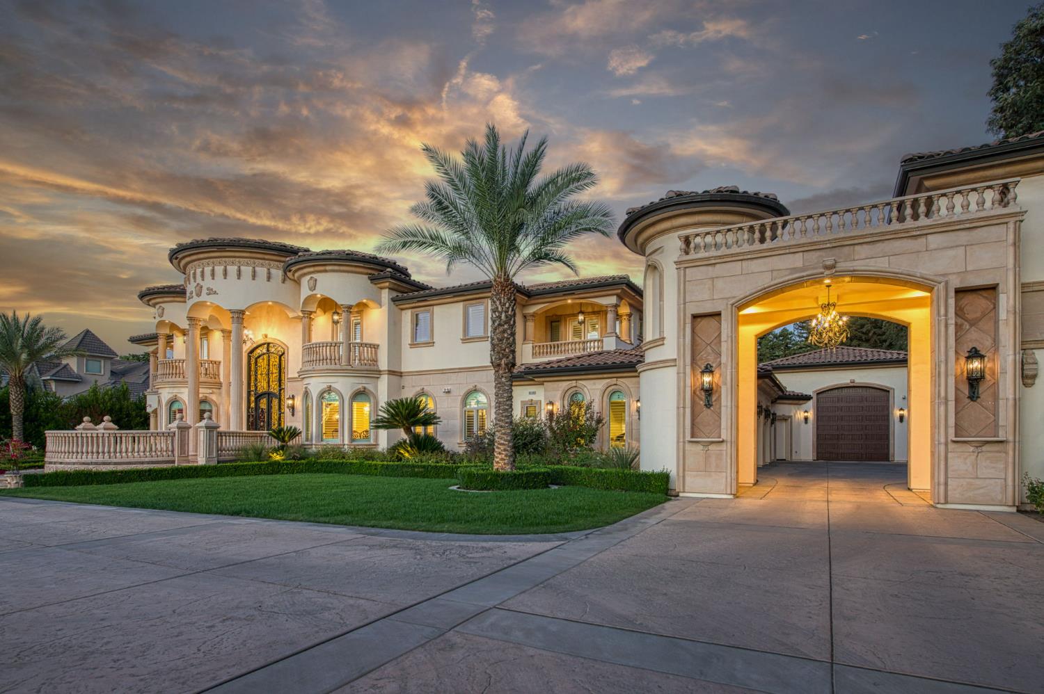 6060 N Van Ness Boulevard, Fresno, CA, 93711