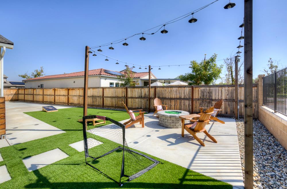 1048 Beaver Pond Loop, Madera, CA, 93636