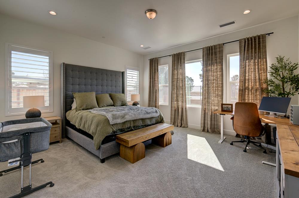 1048 Beaver Pond Loop, Madera, CA, 93636