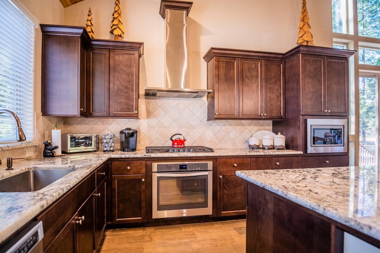 39571 Weldon Corral, Shaver Lake, CA, 93664