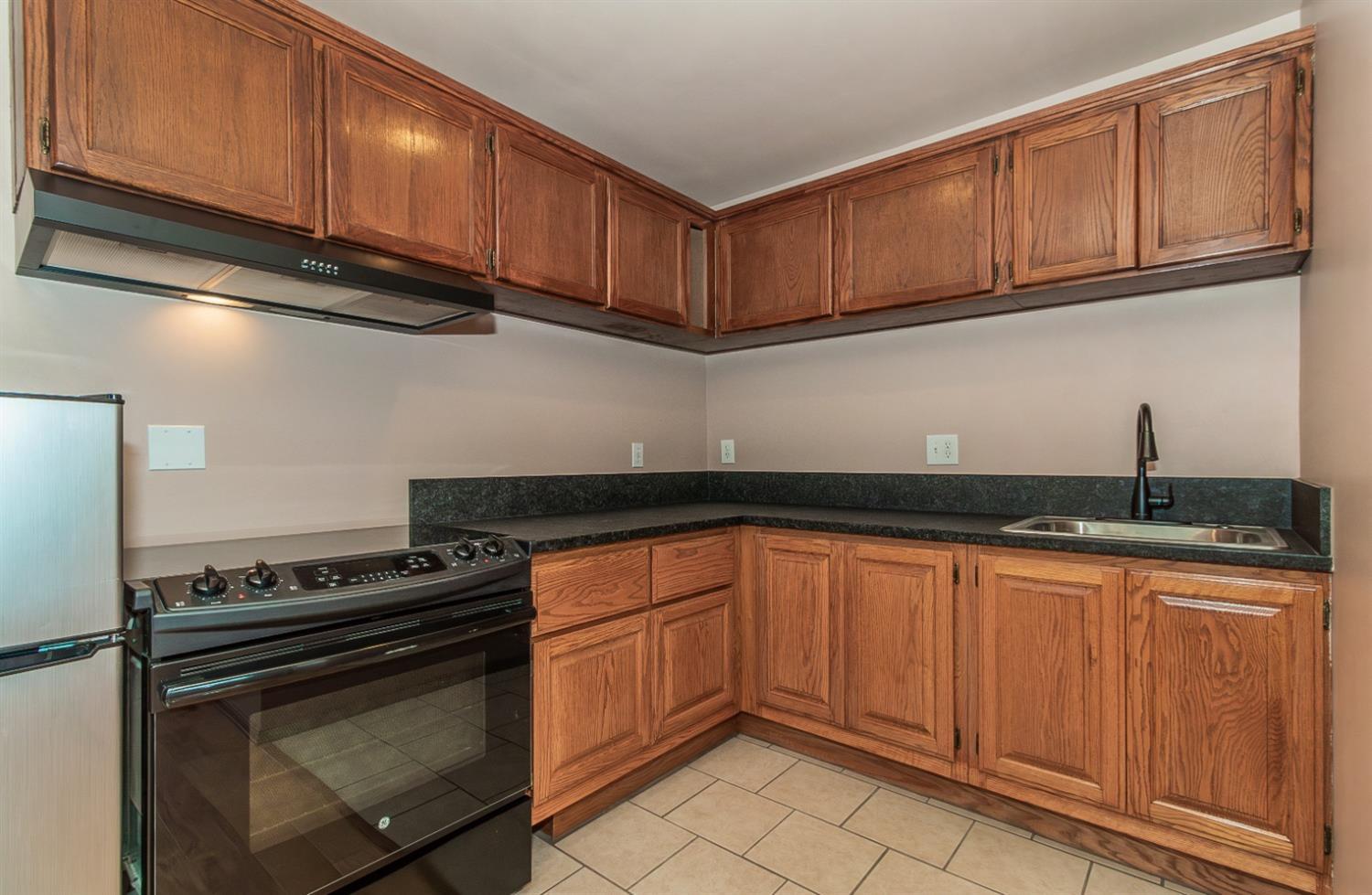 1498 Escalon Avenue, Clovis, CA, 93611