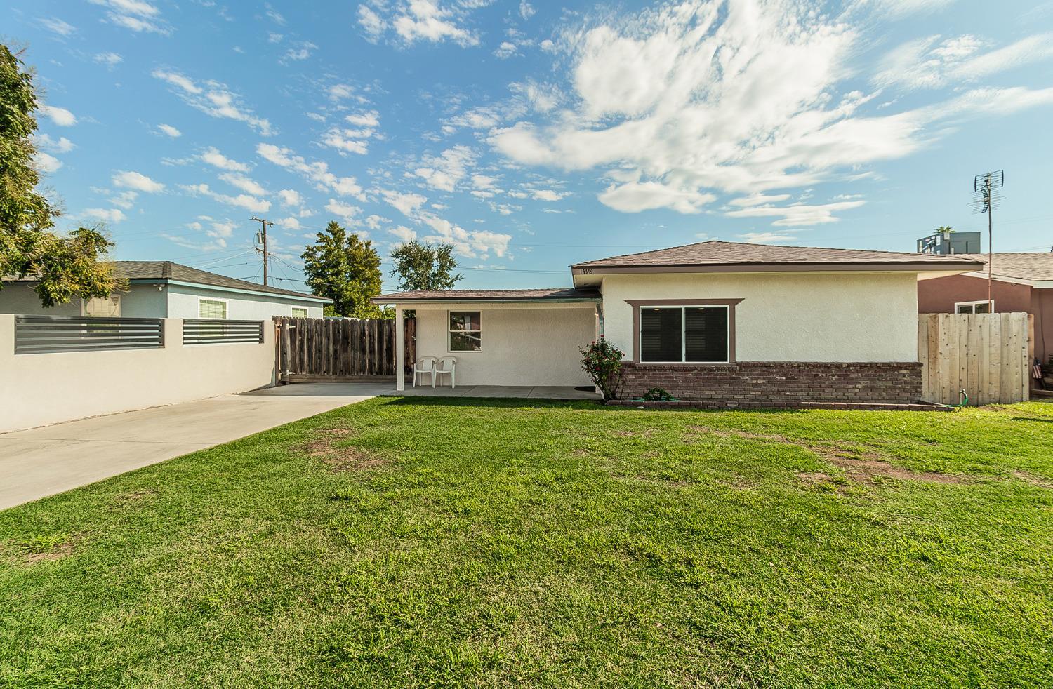 1498 Escalon Avenue, Clovis, CA, 93611