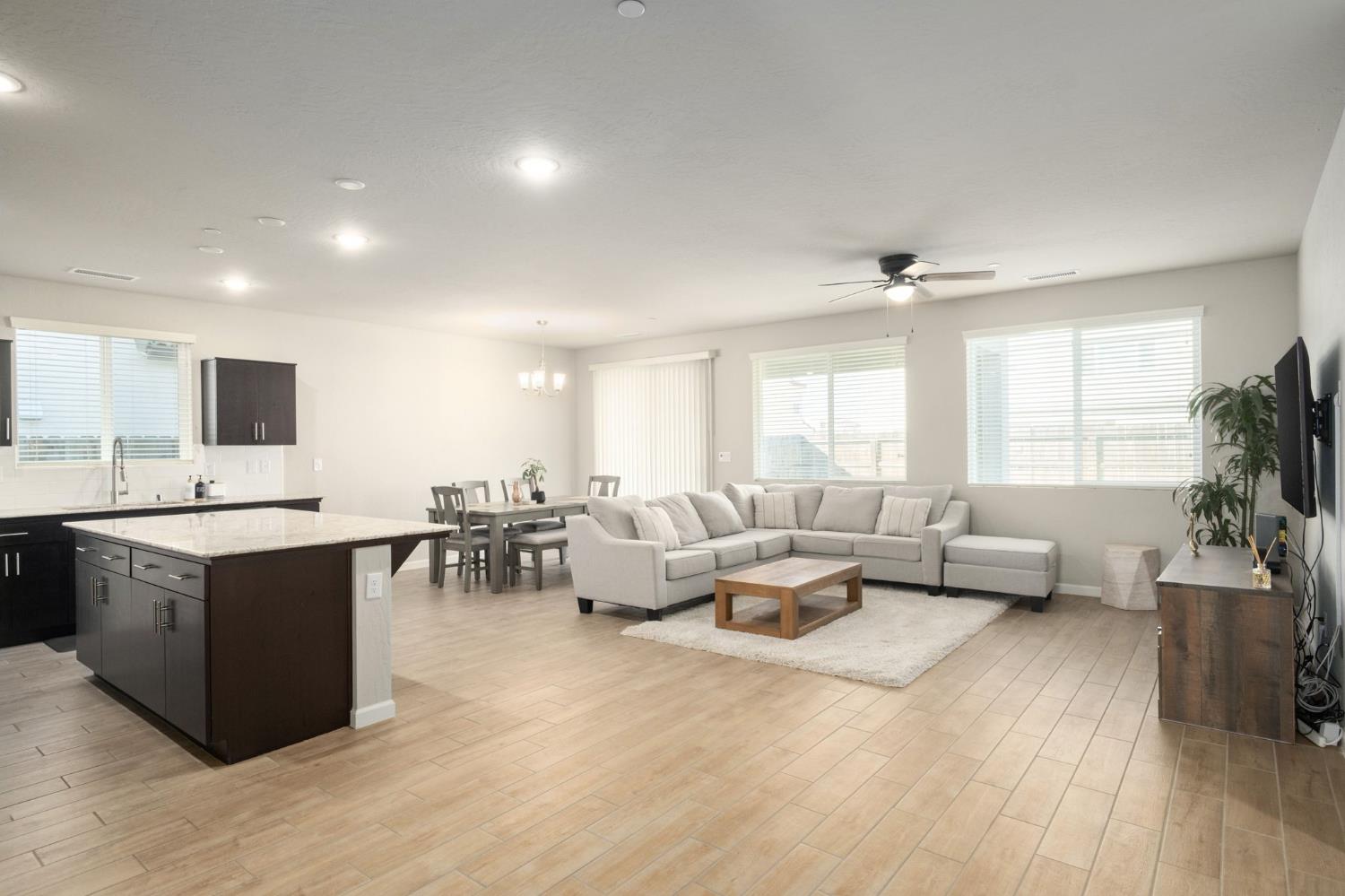 502 Traverse Drive S, Madera, CA, 93636