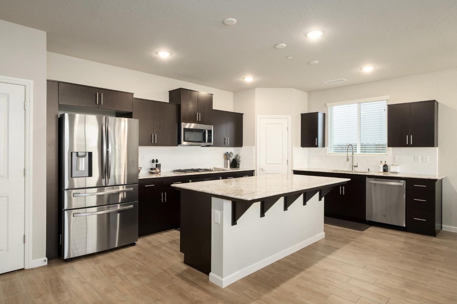 502 Traverse Drive S, Madera, CA, 93636