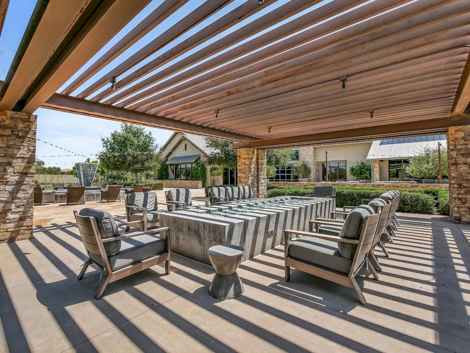 502 Traverse Drive S, Madera, CA, 93636