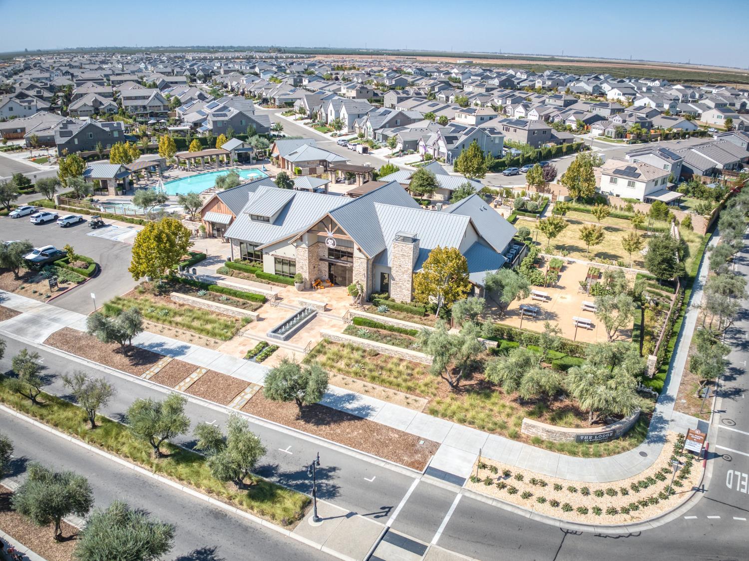 502 Traverse Drive S, Madera, CA, 93636