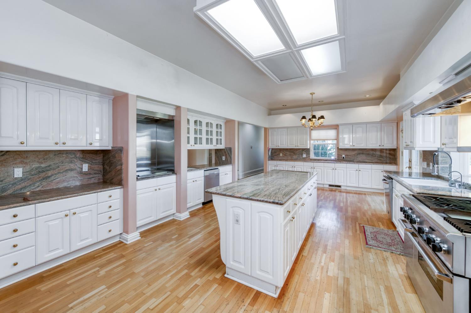 4715 E Copper Avenue, Clovis, CA, 93619