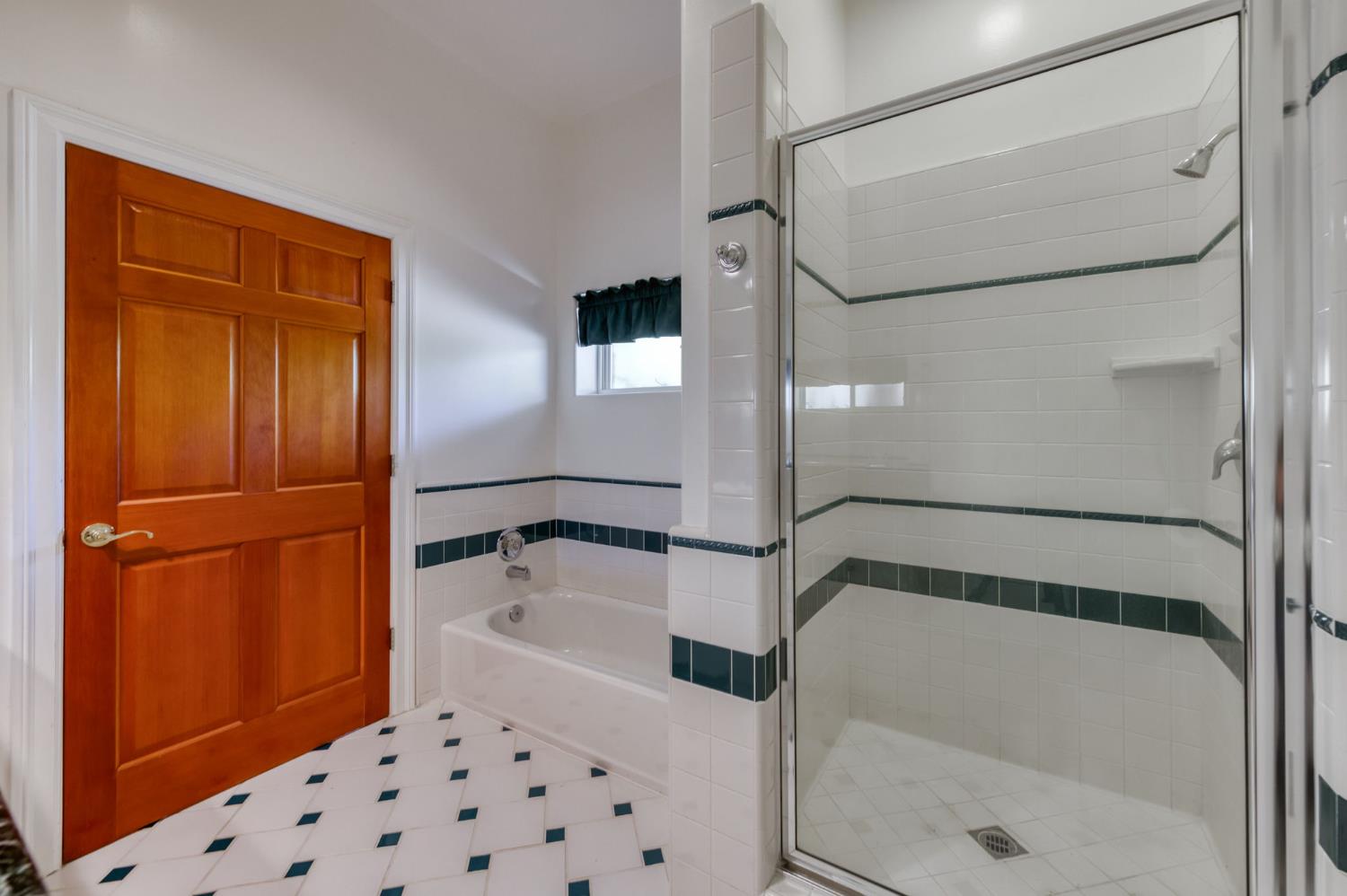 4715 E Copper Avenue, Clovis, CA, 93619