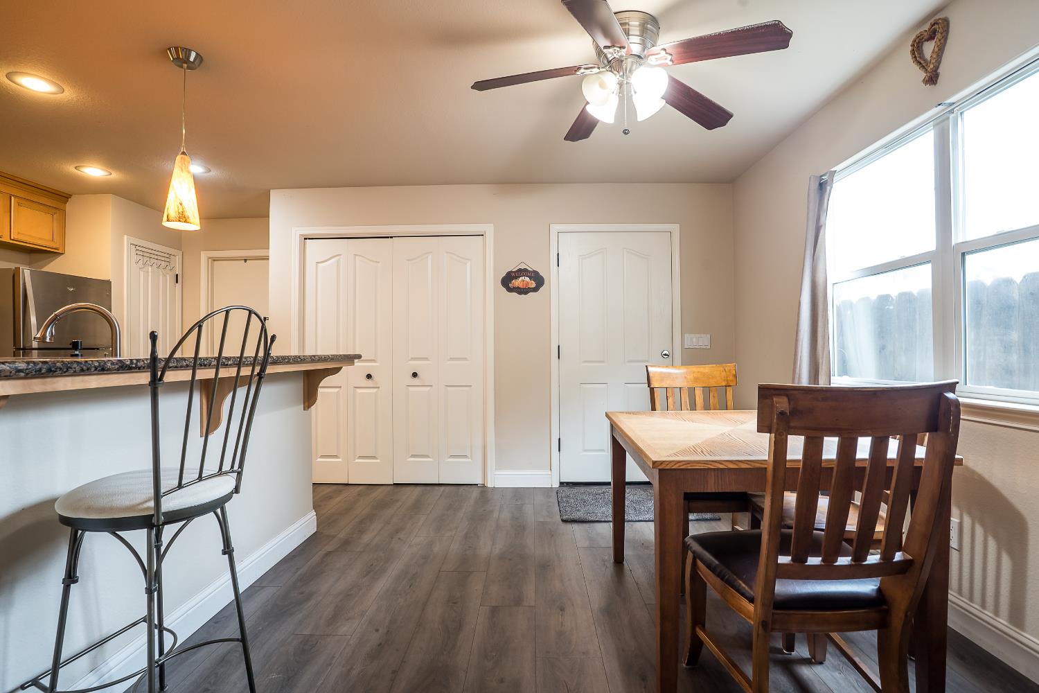 233 N College Avenue, Fresno, CA, 93701