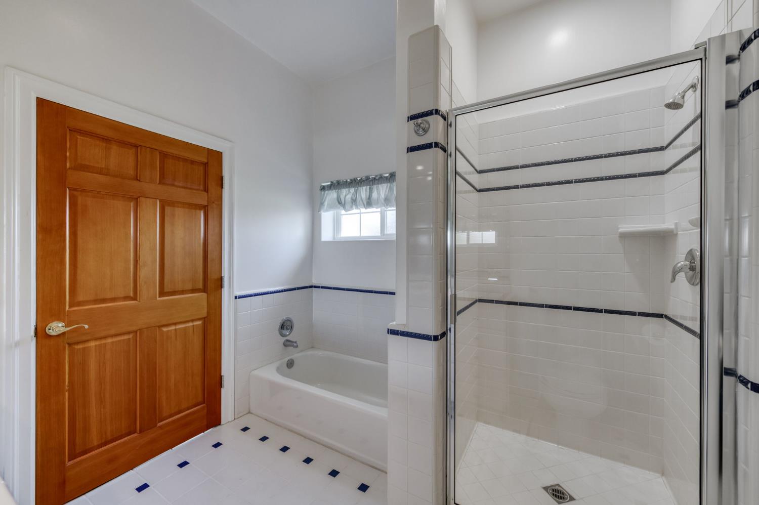 4715 E Copper Avenue, Clovis, CA, 93619