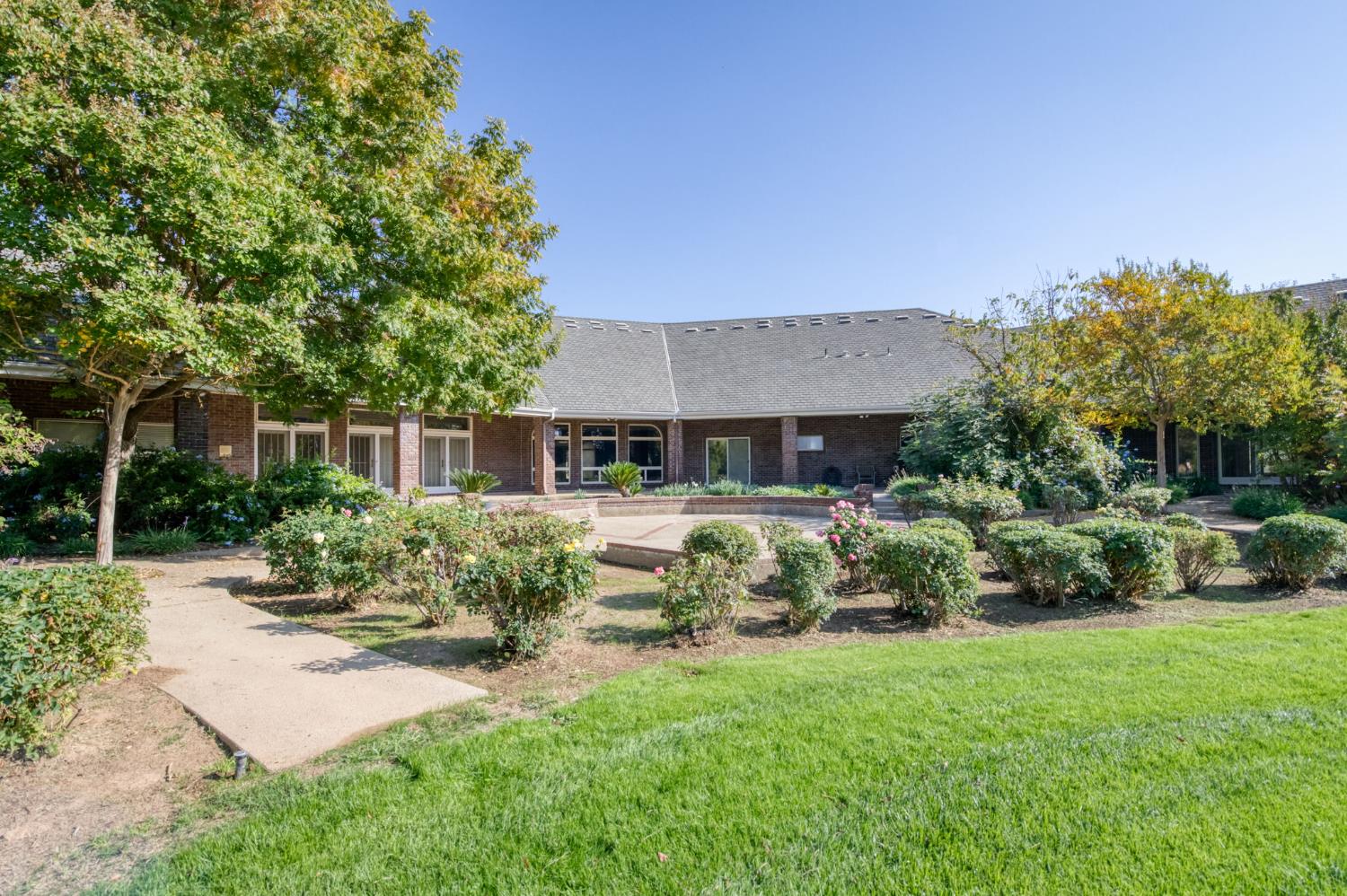 4715 E Copper Avenue, Clovis, CA, 93619