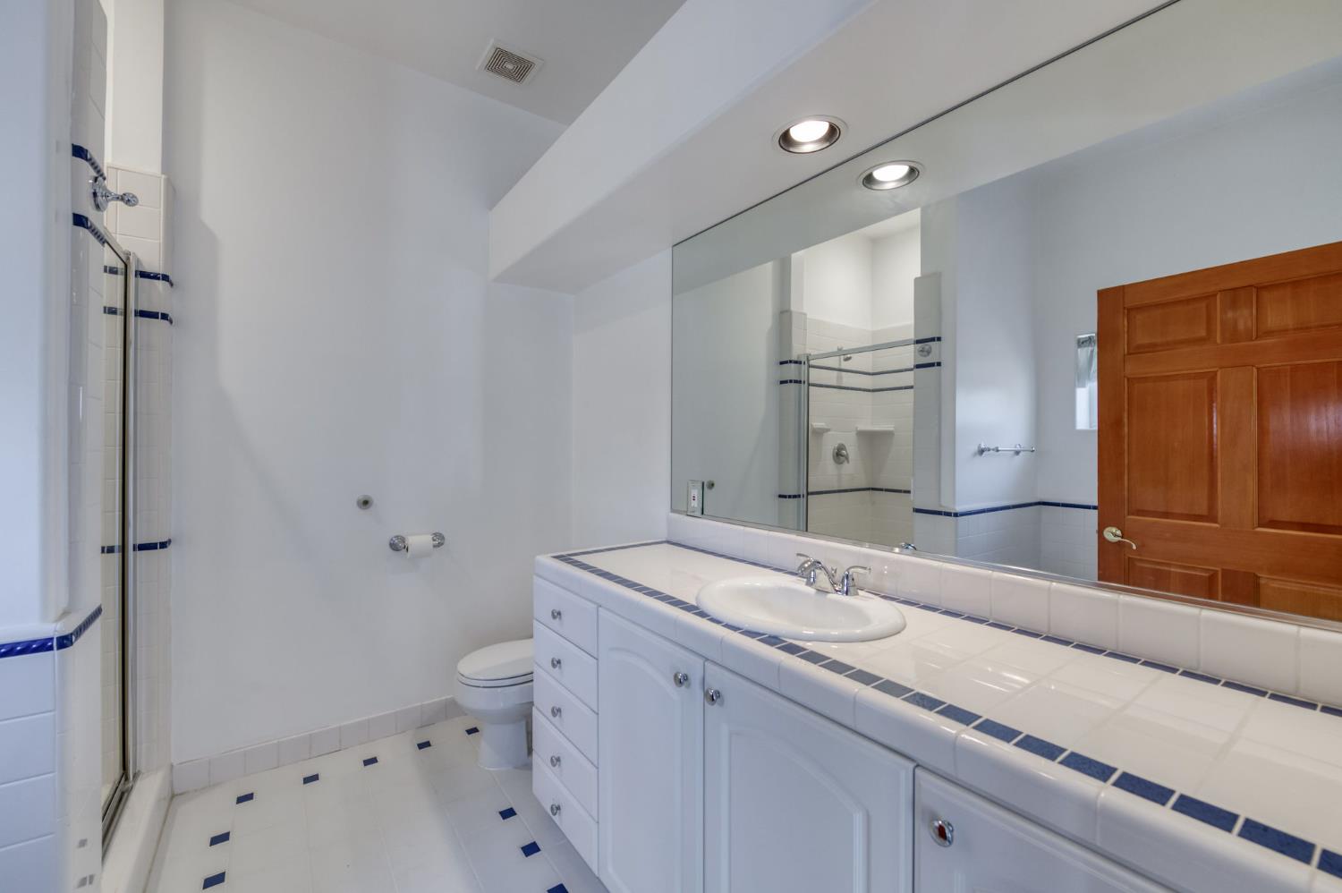 4715 E Copper Avenue, Clovis, CA, 93619