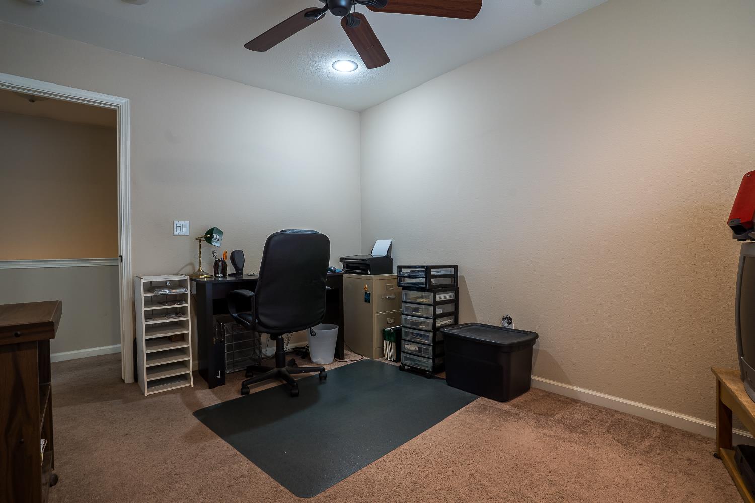 233 N College Avenue, Fresno, CA, 93701