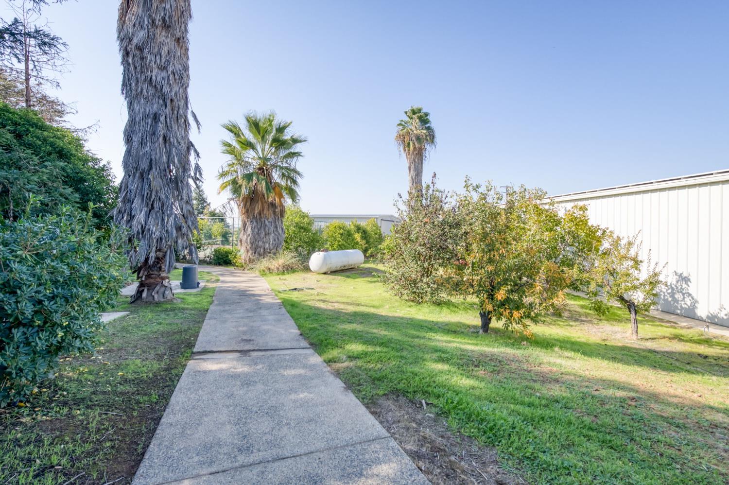 4715 E Copper Avenue, Clovis, CA, 93619