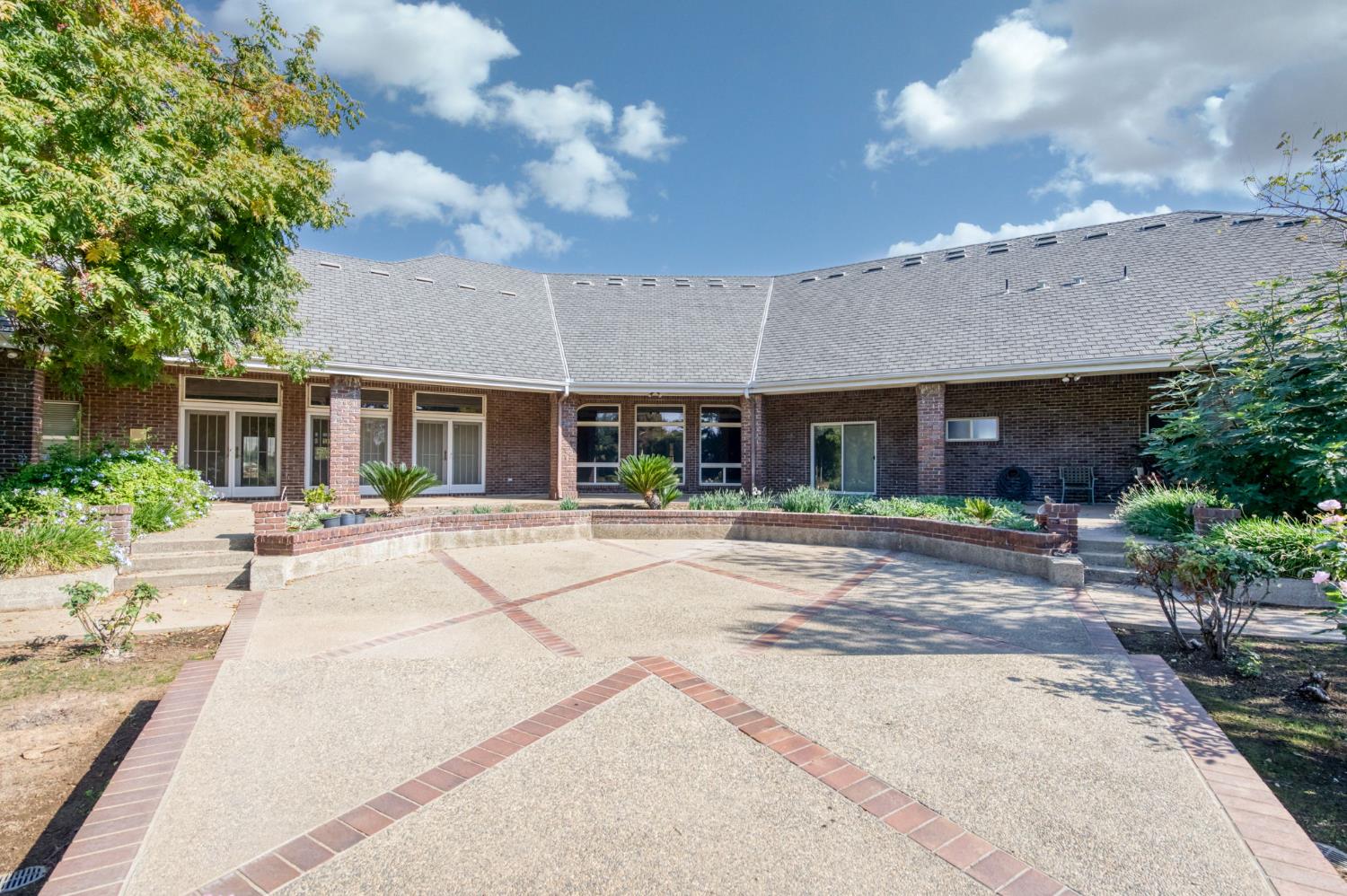 4715 E Copper Avenue, Clovis, CA, 93619