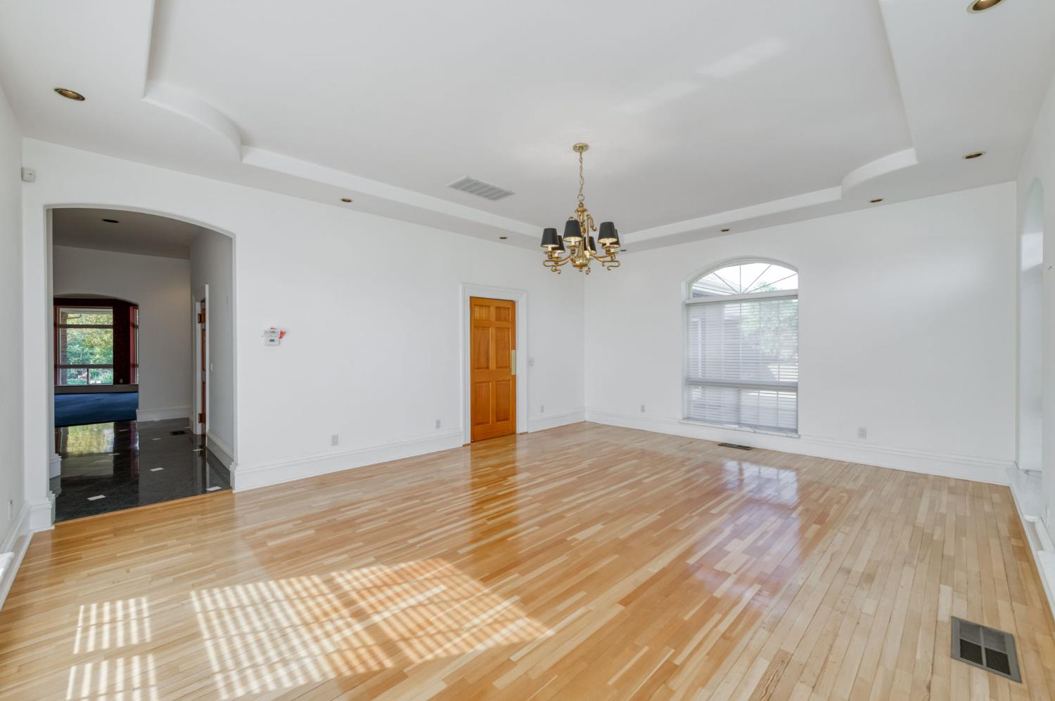 4715 E Copper Avenue, Clovis, CA, 93619