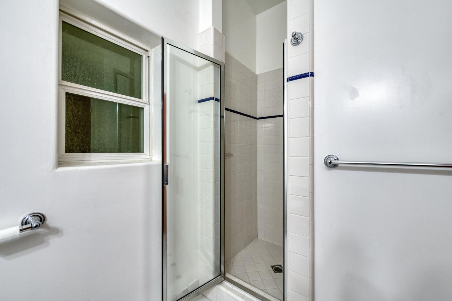 4715 E Copper Avenue, Clovis, CA, 93619