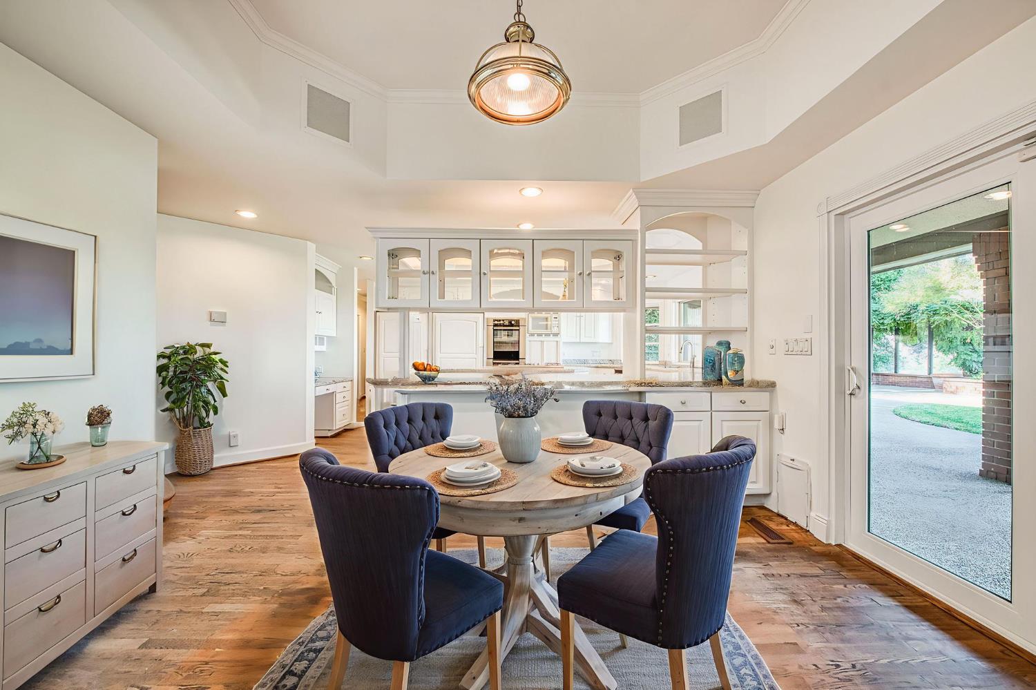 2020 W Alluvial Avenue, Fresno, CA, 93711