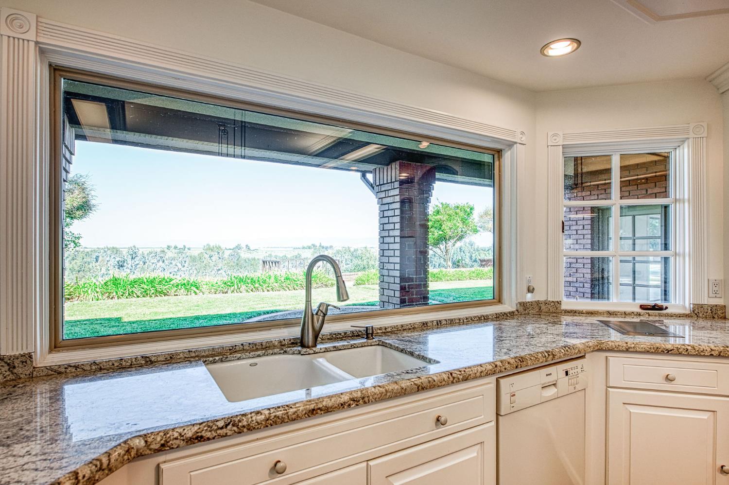 2020 W Alluvial Avenue, Fresno, CA, 93711