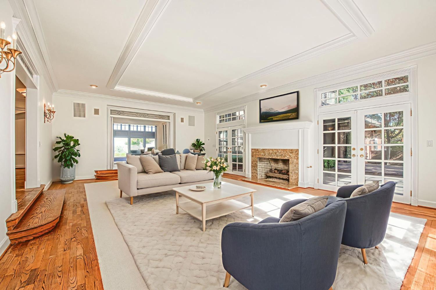 2020 W Alluvial Avenue, Fresno, CA, 93711