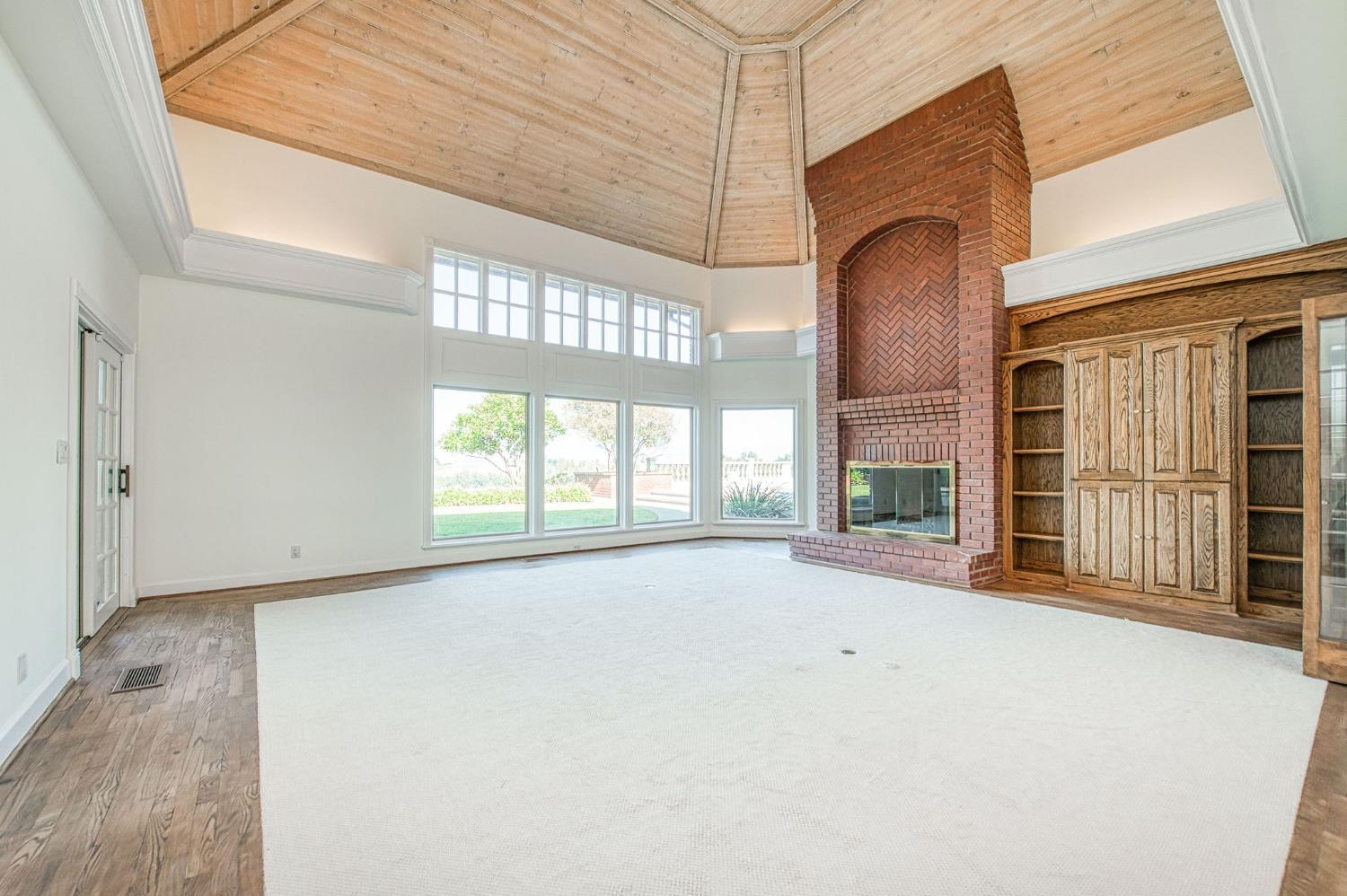 2020 W Alluvial Avenue, Fresno, CA, 93711