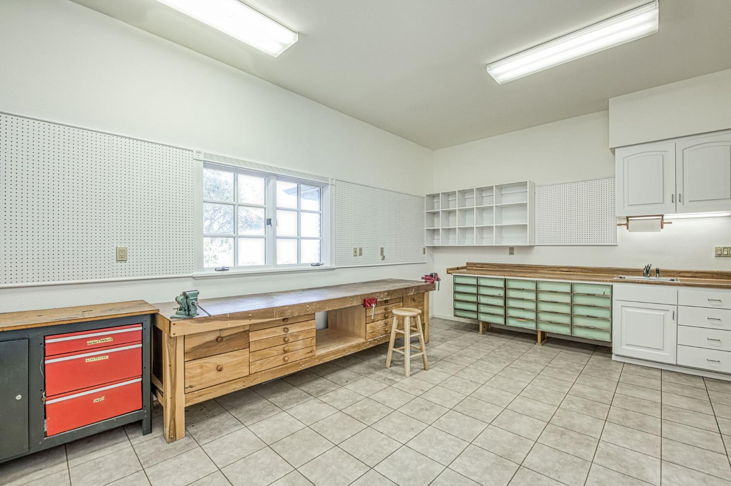 2020 W Alluvial Avenue, Fresno, CA, 93711