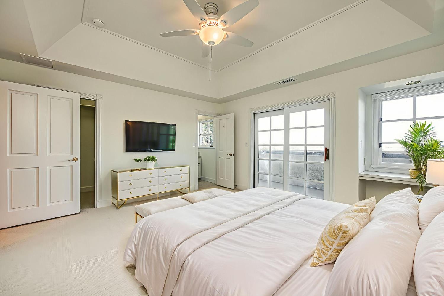 2020 W Alluvial Avenue, Fresno, CA, 93711