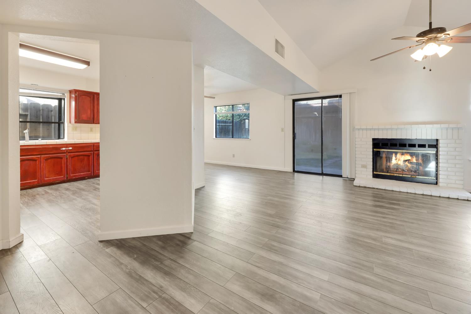 503 E Alluvial Avenue UNIT&nbsp;102, Fresno, CA, 93720
