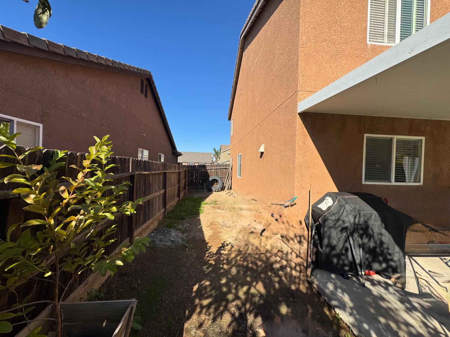 6349 E Braly Avenue, Fresno, CA, 93727