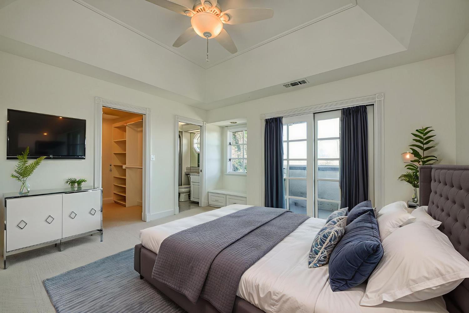 2020 W Alluvial Avenue, Fresno, CA, 93711