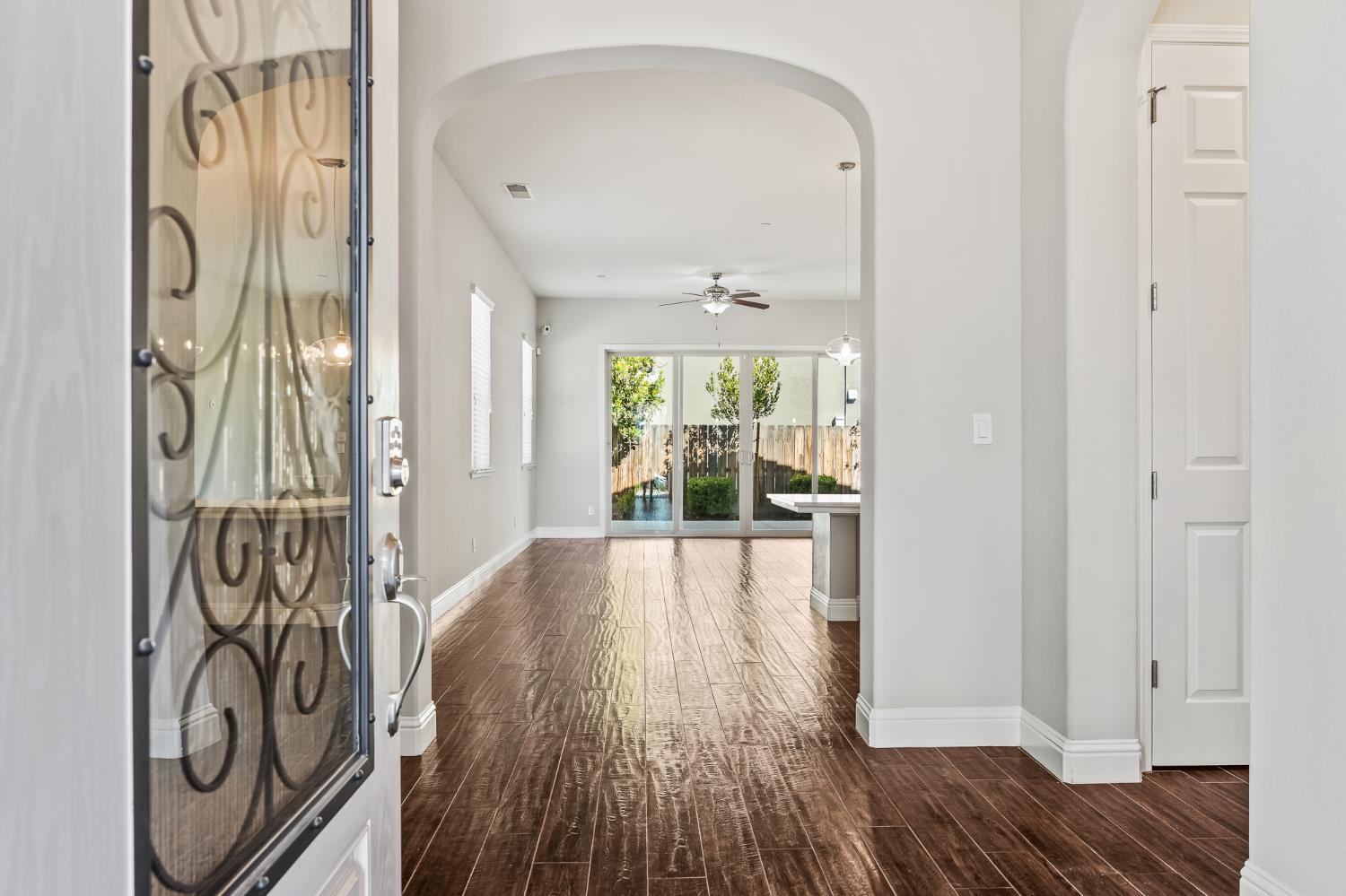 Single Family in Fresno - photo 3