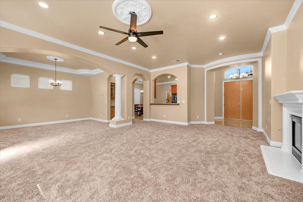 Single Family in Fresno - photo 3