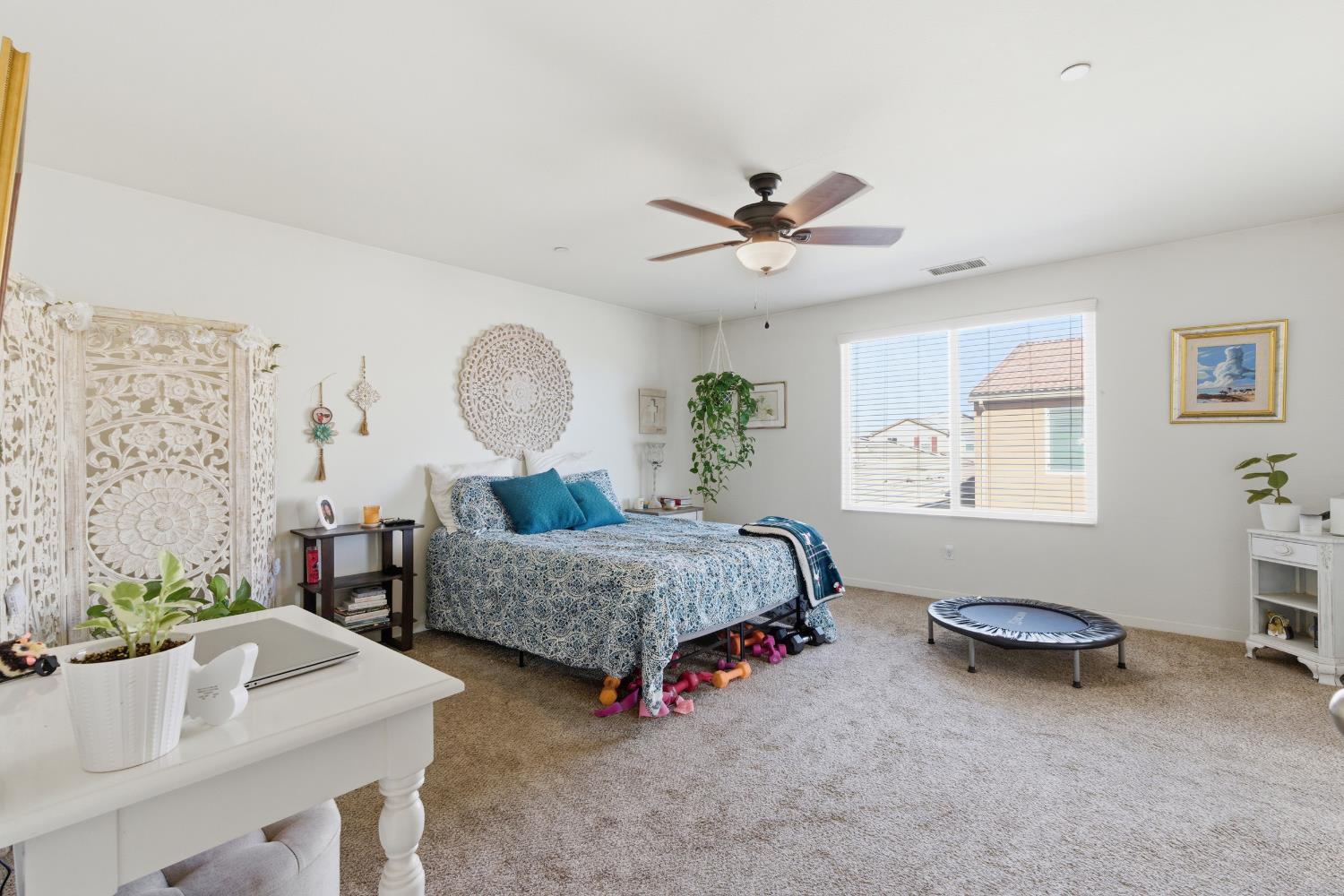 2449 Lombard Lane, Clovis, CA, 93619