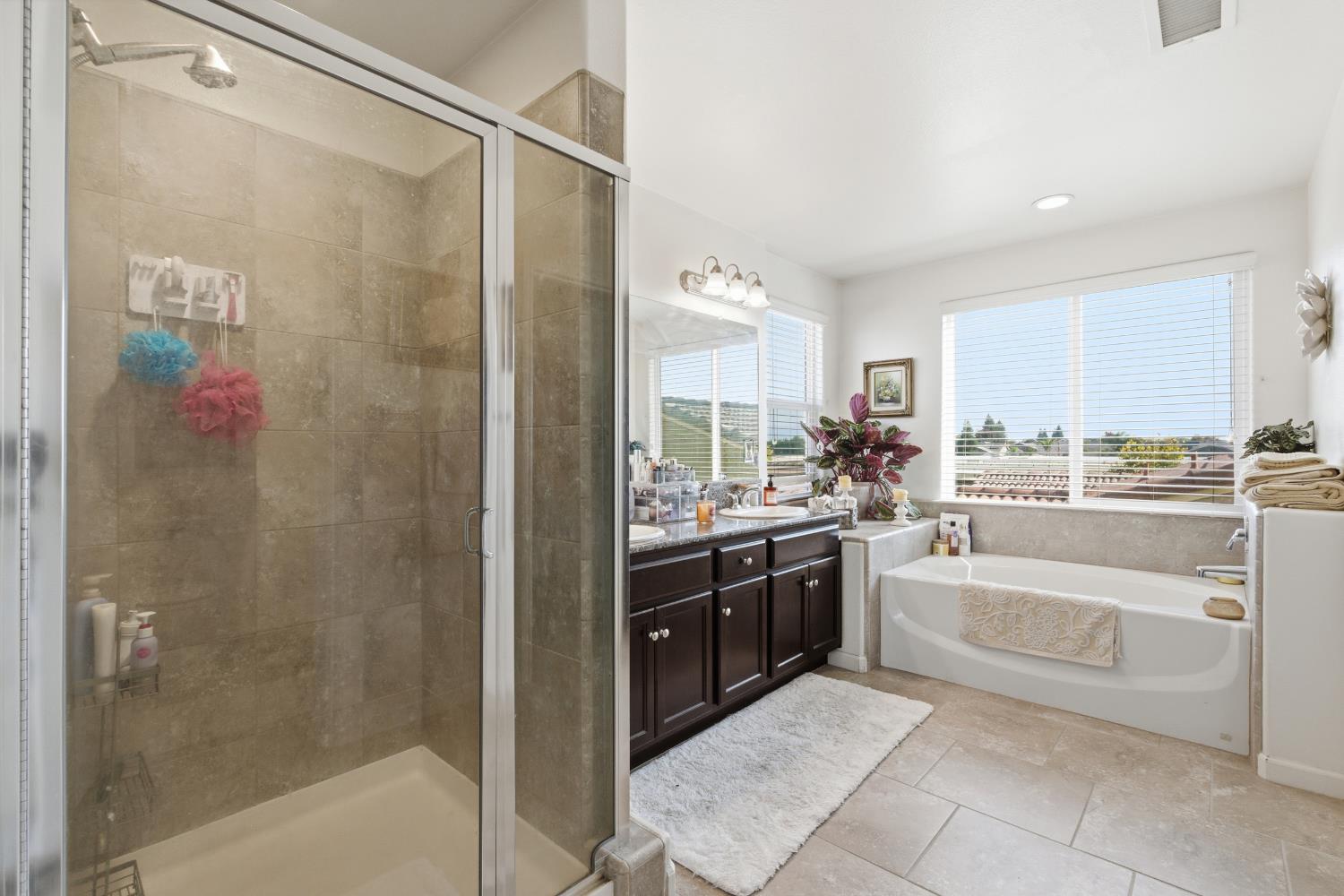 2449 Lombard Lane, Clovis, CA, 93619