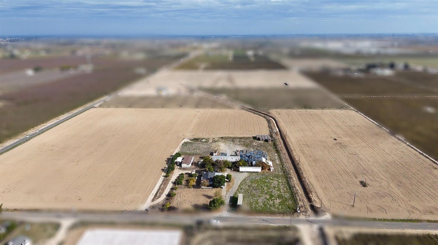 8124 S Cherry Avenue, Fresno, CA, 93725