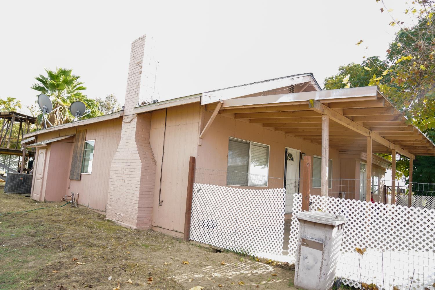 8124 S Cherry Avenue, Fresno, CA, 93725