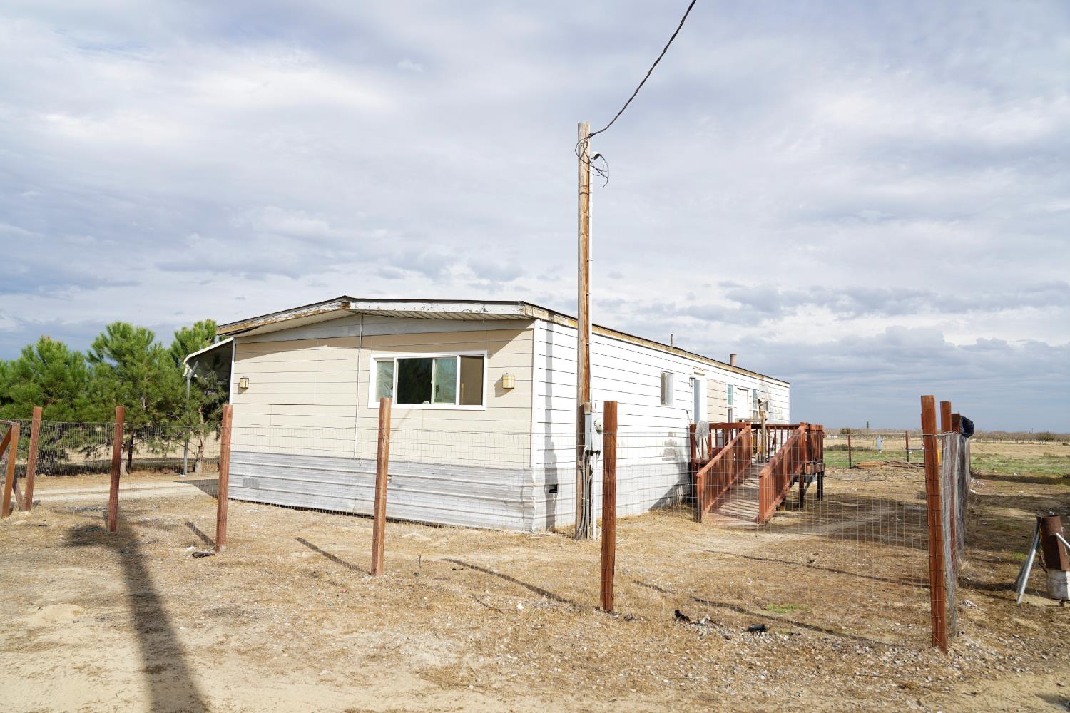 8124 S Cherry Avenue, Fresno, CA, 93725