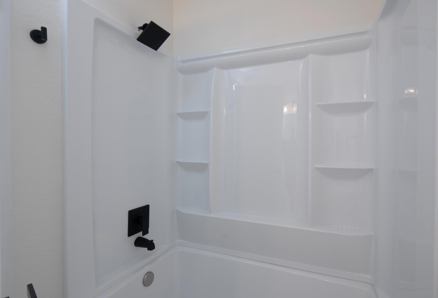 2024 N Laureen Avenue, Fresno, CA, 93703