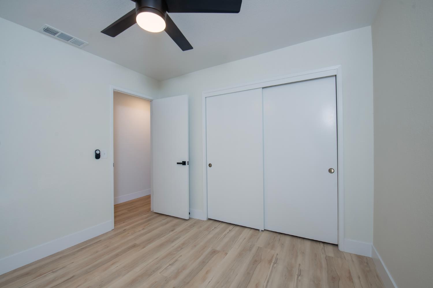 2024 N Laureen Avenue, Fresno, CA, 93703